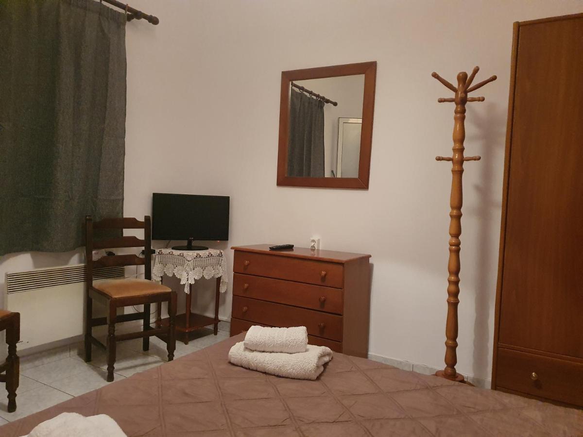 Soullas Apart -Ελλαδα- Apartment Ermoupoli Exterior photo